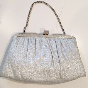 Vintage Ande Special Occasion Clutch/Handbag in Metallic Silver